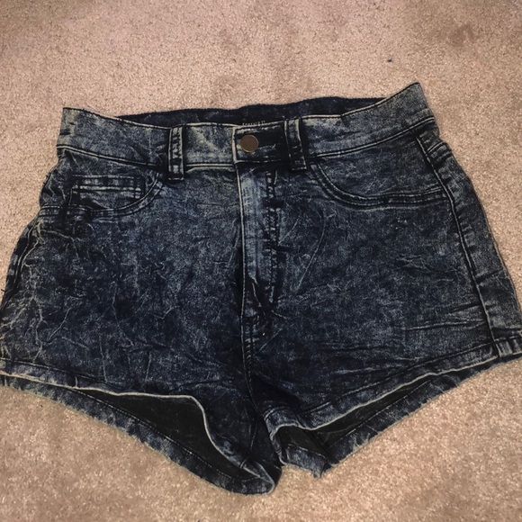 cute Forever 21 shorts size SMALL - Picture 1 of 2